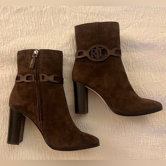 LAUREN RALPH LAUREN ABIGAEL WOMENS LEATHER ANKLE BOOTIE BOOTS SIZE 6B CHOCOLATE - Picture 2 of 9